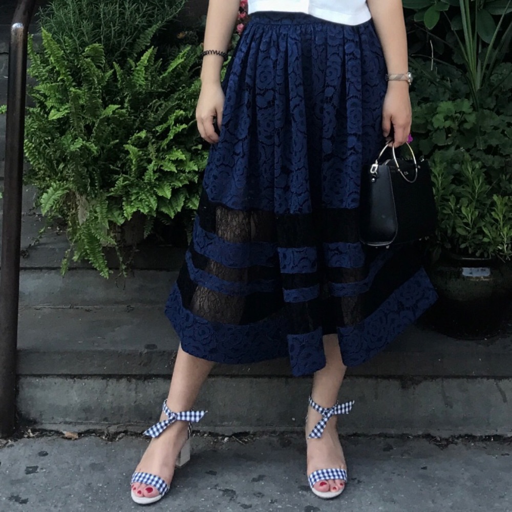 Alice+Olivia lace skirt